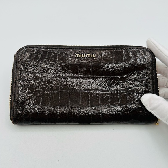 Miu Miu Croc Embossed Leather Wallet - Picture 1 of 10